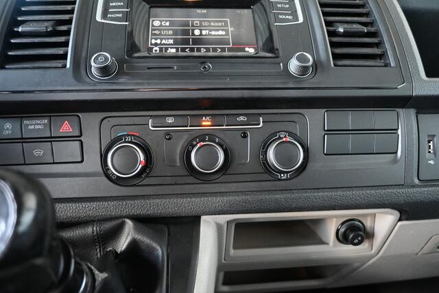 Volkswagen TRANSPORTER 2.0 TDI L2H1 DC Comfortline Airco Cruise Control Goed Onderhouden! Inruil Mogelijk!