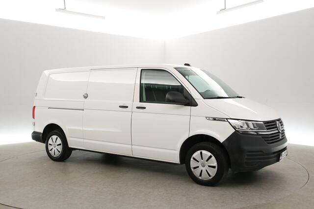 Volkswagen TRANSPORTER 2.0 TDI | Airco | Adap. Cruise | 3-Zits | Trekh. | Camera | Carplay | Stoelverw.
