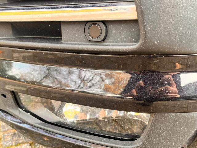 Volkswagen TRANSPORTER 2.0 TDI L2H1 DC Bulli 4Motion Highline LET Op goed lezen