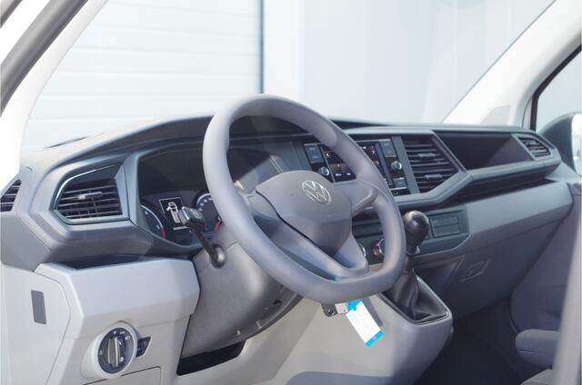 Volkswagen TRANSPORTER 2.0 TDI L2H1 28 > Camera / 150pk / klep / Apple Carplay/Android Auto |3612| lease ook mogelijk!