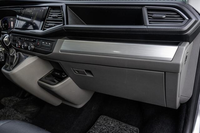 Volkswagen TRANSPORTER 6.1 2.0 TDI L2H1 | DC | Bulli | 200PK | Leder | Carplay | Virtual | Adapt Cruise
