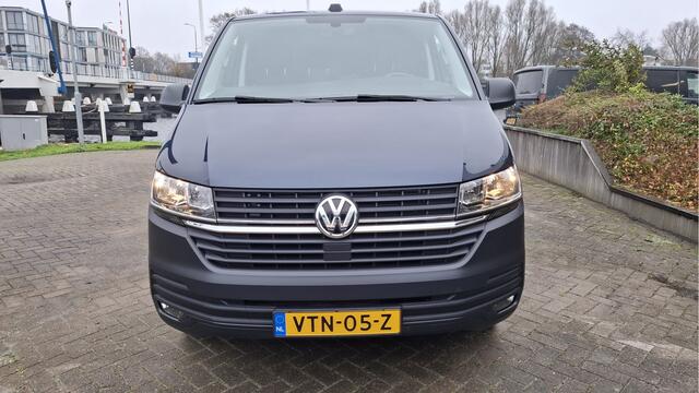 Volkswagen TRANSPORTER 2.0 TDI L2H1 28 Comfortline Trekhaak / PDC / Navigatie