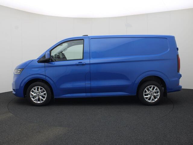 Volkswagen TRANSPORTER 2.0 TDI 170pk DSG Bulli L1 · Camera · Alarm · Apple/Android Car Play · Navigatie · P-Sensoren · Trekhaakvoorbereiding · Garantie t/m 26-12-2028 of 100.000km
