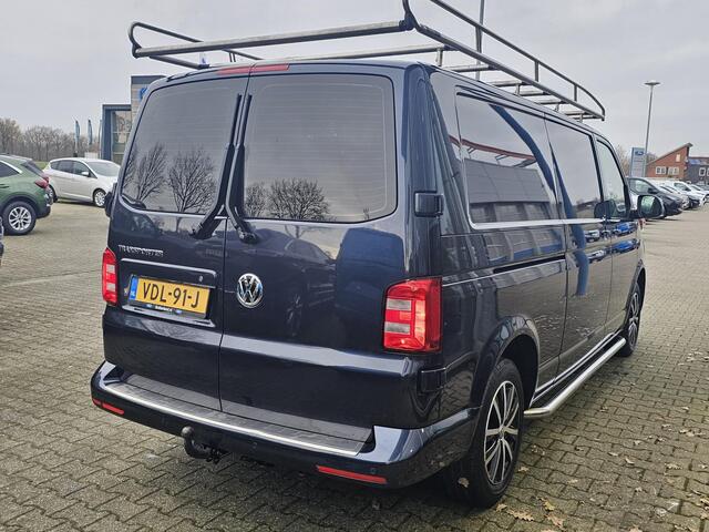 Volkswagen TRANSPORTER 2.0 TDI L2H1 DC Comfortline Plus 150 pk Automaat | Navigatie | Full led | Trekhaak | Side bars | Imperiaal | Adaptieve cruise control | Voorruitverwarming | 1ste eigenaar etc.