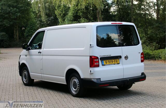 Volkswagen TRANSPORTER 2.0 TDI L1H1 Trendline | 2017 | Airco | Cruise |