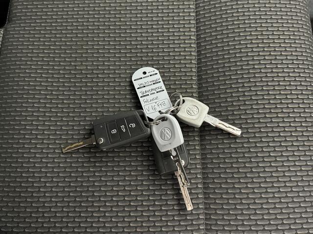 Volkswagen TRANSPORTER 2.0TDI 150PK DSG Automaat Lang Dubbele Cabine | Navigatie | Multimedia | 6-Peroons | Trekhaak