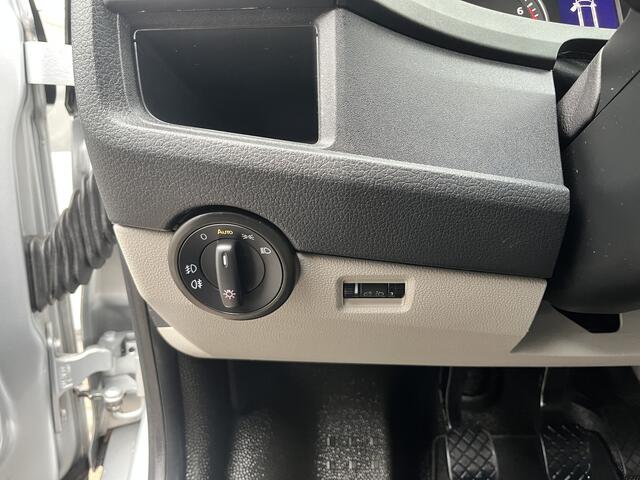 Volkswagen TRANSPORTER 2.0 TSI L2H1 Trendline Benzine /CNG Dubbele Schuifdeur Airco Cruise controle Bpm vrij Trekhaak Klep achter Omvormer Kastinrichting Standkachel Euro 6 Benzine Ideaal voor ombouw naar Camper !!