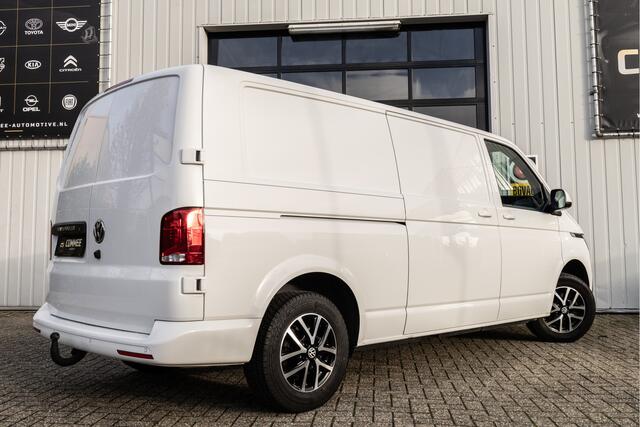 Volkswagen TRANSPORTER 6.1 150PK L2H1 incl inrichting LED I CAM I Clima I ACC