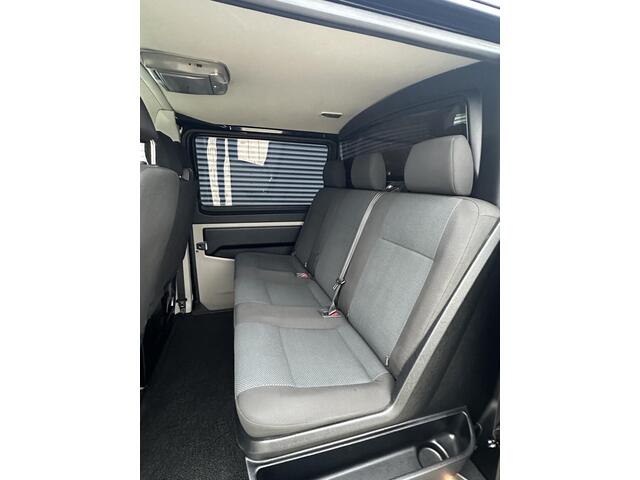 Volkswagen TRANSPORTER 2.0 TDI L2H1 DC Highline Dubbele cabine automaat