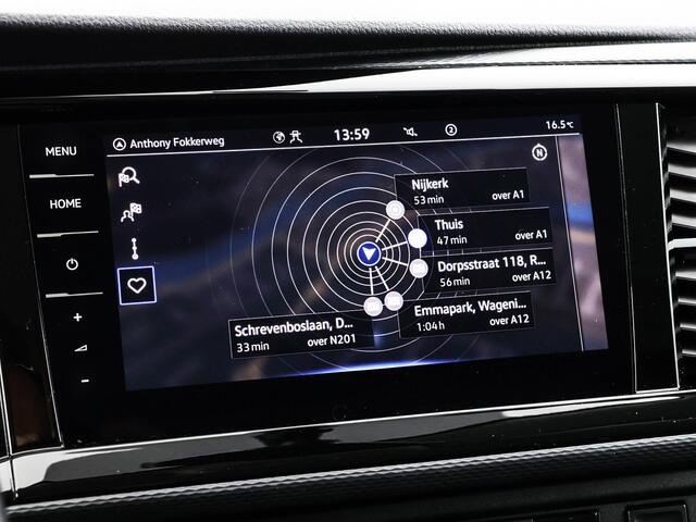 Volkswagen TRANSPORTER 2.0 TDI 150pk DSG L2H1 32 DC Bulli · Leder · Stoelverwarming · Apple/Android Car Play Airco · Alarm · Camera · Dubbel Cabine · Trekhaak · 17'' Inch · Garantie t/m 01-02-2027 of 150.000km