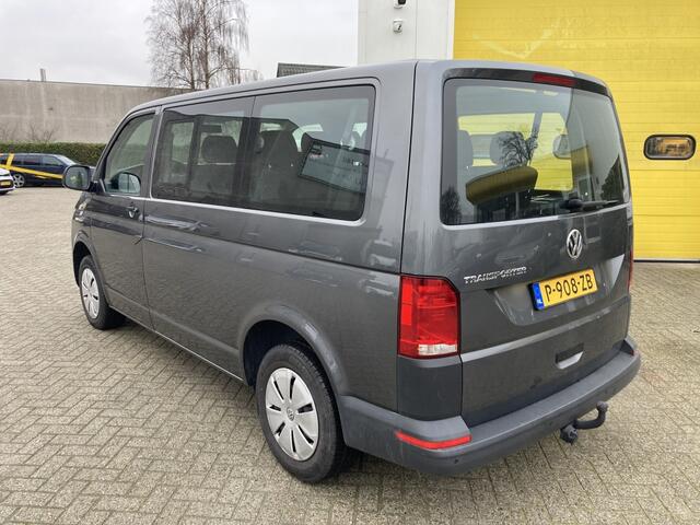 Volkswagen TRANSPORTER Kombi 2.0 TDI L1H1 9 Persoons CarPlay Trekhaak Airco