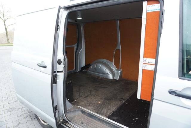 Volkswagen TRANSPORTER 2.0 TDI 150PK Automaat EURO 6 - Airco - Navi - Cruise - ¤14.950,- Excl.