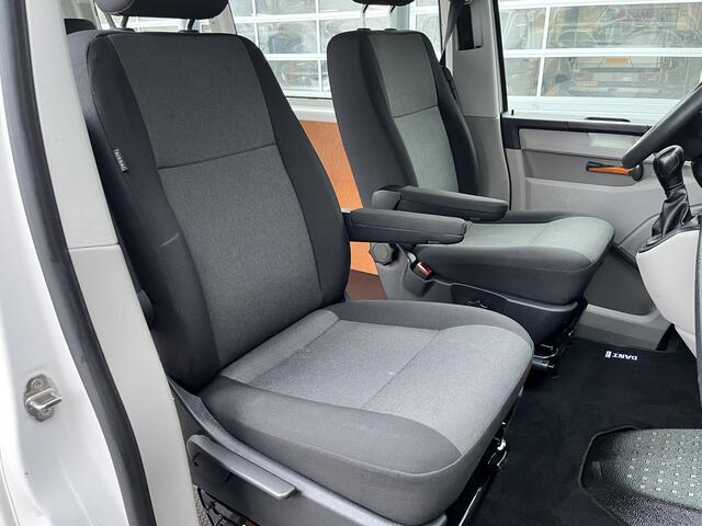 Volkswagen TRANSPORTER Kombi 2.0 TDI L1H1 150pk Automaat DSG 8 persoons Airco Cruise Complete onderhoudshistorie aanwezig Btw en bpm vrij Marge Peronenbus Combi Kombi Tourer Passenger Taxi Groepsvervoer Ideaal voor ombouw naar camper