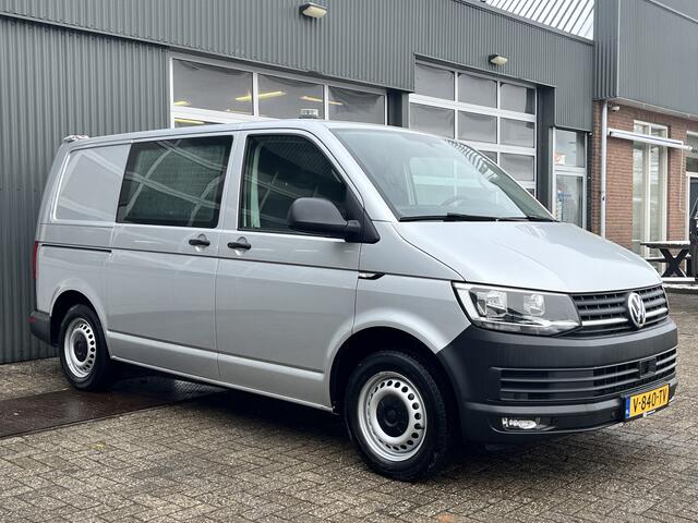 Volkswagen TRANSPORTER 2.0 TSI L1H1 Benzine / Cng Dubbele Schuifdeur Airco Cruise controle Bpm vrij Trekhaak Klep achter Stand kachel Euro 6 Benzine Ideaal voor ombouw naar Camper !!