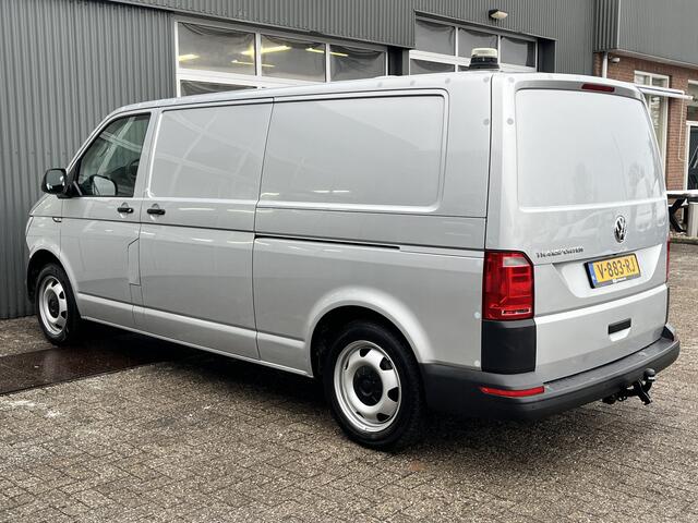 Volkswagen TRANSPORTER 2.0 TSI L2H1 204pk DSG Automaat Dubbele schuifdeuren Airco Adaptive Cruise Navigatie Pdc V/A Trekhaak 2500kg Lange wielbasis Lang Bpm vrij voor prive gebruik Kastinrichting Comfort stoelen met zijairbag i