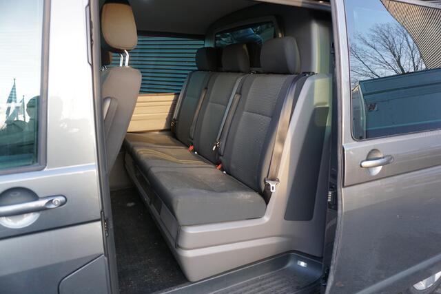 Volkswagen TRANSPORTER 32 150PK Automaat Bulli Dubbele cabine Trekhaak Apple Carplay ACC Cruise control 2x Schuifdeur LED Navi Stoelverwarming Parkeersensoren Digitaal dashboard