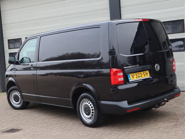 Volkswagen TRANSPORTER 2.0 TDI 102pk Euro 6 - Cruise - Trekhaak - Airco