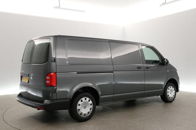 Volkswagen TRANSPORTER 2.0 TDI 150PK L2H1 | Airco | Cruise | 3-Zits | Elektrpakket | Schuifdeur