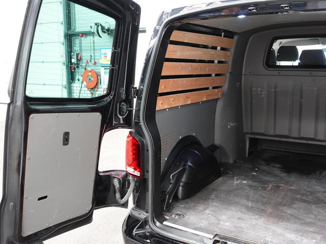 Volkswagen TRANSPORTER 2.0 TDI L2 Dubbele Cabine Automaat Highline Airco Cruise control Camera Apple Carplay/Android Auto