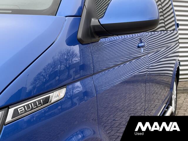 Volkswagen TRANSPORTER 2.0TDI 150PK L2H1 DC BULLI Automaat Adaptive cruise LED Alcantara Camera Trekhaak