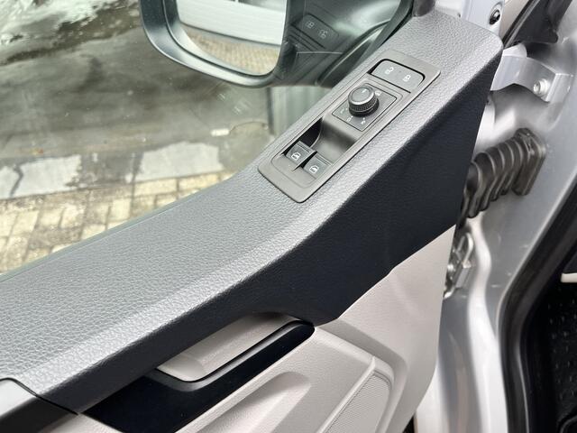 Volkswagen TRANSPORTER 2.0 TSI L2H1 Benzine / CNG Dubbele Schuifdeur Airco Cruise controle Bpm vrij Trekhaak Klep achter Omvormer Kastinrichting Standkachel Euro 6 Benzine Ideaal voor ombouw naar Camper !!