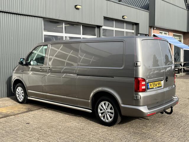 Volkswagen TRANSPORTER 2.0 TDI L2H1 150pk Automaat DSG 2x schuifdeur Airco Cruise controle Trekhaak 2500kg trekgewicht 2-Persoons Telefoonverbinding Apple carplay Sitebars Euro 6 Dubbele schuifdeur Bpm vrij Bestel