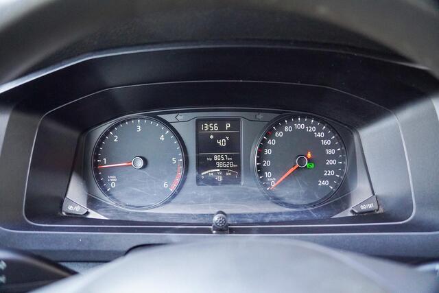 Volkswagen TRANSPORTER 2.0 TDI 150PK DSG L2H1 DUB/CAB Trekhaak 6-Zits