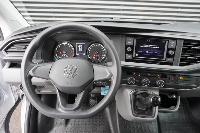 Volkswagen TRANSPORTER 150pk L2H1 Apple Carplay Stoelverwarming 3-zits Airco Parkeersensoren Achterdeuren