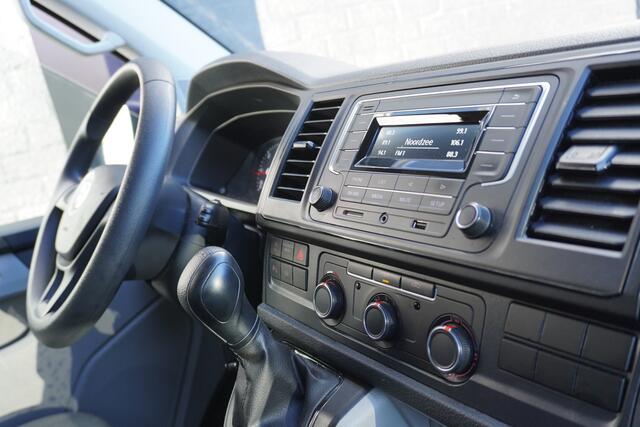 Volkswagen TRANSPORTER 2.0 TDI 150PK Automaat EURO 6 - Airco - Cruise - PDC - ¤ 15.900,- Excl.