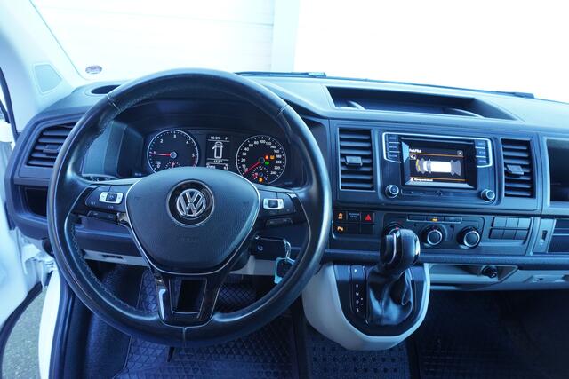 Volkswagen TRANSPORTER 150pk Automaat L2H1 Trekhaak Cruise control Parkeersensoren Stoelverwarming Standkachel