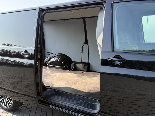 Volkswagen TRANSPORTER 2.0 TDI 204 PK BULLI / L2H1 / DSG AUT / 1e EIG. / 4 JAAR FABRIEKSGAR !! / STOELVERW / CAMERA / ADAPTIVE CRUISE / TREKHAAK
