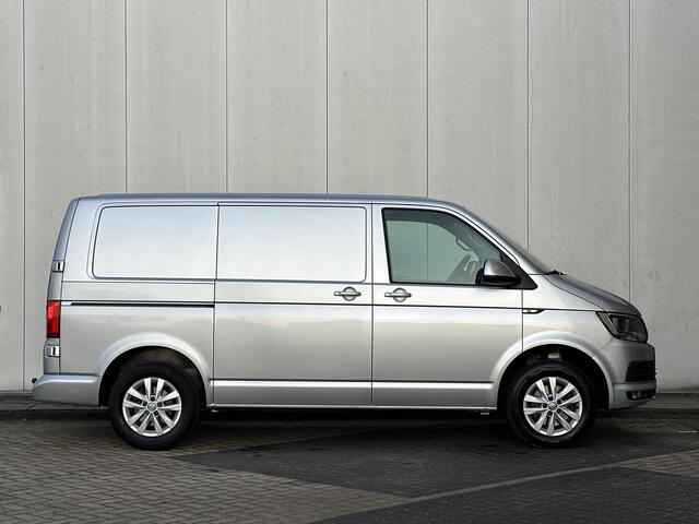 Volkswagen TRANSPORTER 2.0 TDI Highline 150PK l 2x Schuifdeur l Camera l CarPlay l