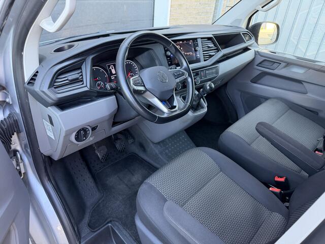 Volkswagen TRANSPORTER 2.0 TDI 150PK Euro 6 L2H1 CarPlay/cruise control/trekhaak/camera