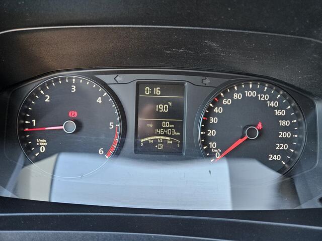 Volkswagen TRANSPORTER 2.0 TDI L2H1