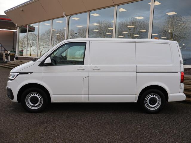 Volkswagen TRANSPORTER 2.0 TDI 4MOTION 150 PK DSG + WP INRICHTING | LED | 2 SCHUIFDEUREN | STANDKACHEL | ADAPTIVE CRUISE | TREKHAAK | CARPLAY | CAMERA