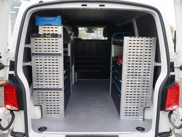 Volkswagen TRANSPORTER 2.0 TDI 4MOTION 150 PK DSG + WP INRICHTING | LED | 2 SCHUIFDEUREN | STANDKACHEL | ADAPTIVE CRUISE | TREKHAAK | CARPLAY | CAMERA