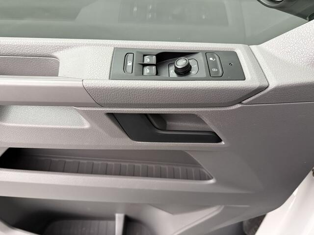 Volkswagen TRANSPORTER 2.0TDI 150PK Automaat Koelauto | Multimedia | Trekhaak | Camera | Airco | Cruie