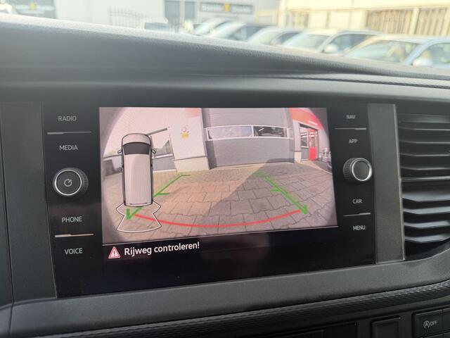 Volkswagen TRANSPORTER 2.0 TDI L2H1 2x Schuif|Inrichting|Camera|Nav
