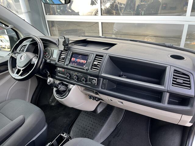 Volkswagen TRANSPORTER 2.0 TSI L2H1 Benzine Dubbele Schuifdeur Airco Cruise controle Bpm vrij Trekhaak Klep achter Euro 6 Benzine Ideaal voor ombouw naar Camper !!