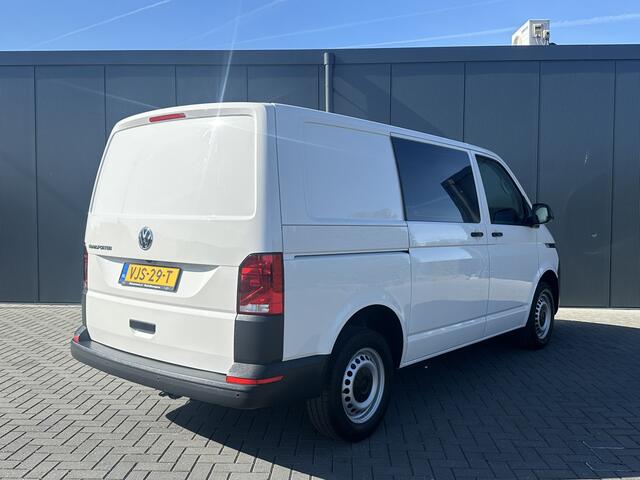 Volkswagen TRANSPORTER 2.0 TDI / L1H1 / 1e EIG. / CAMERA / CRUISE / AIRCO / ACHTERKLEP / APPLE CARPLAY / ANDROID AUTO
