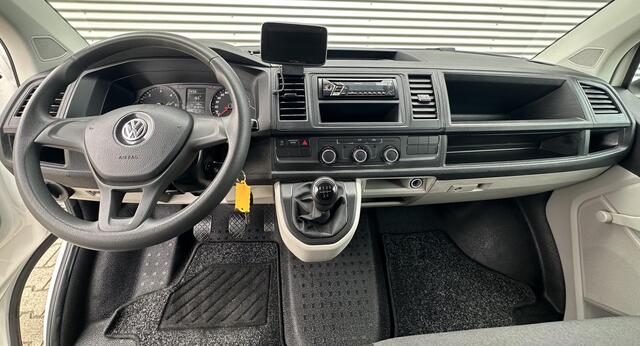 Volkswagen TRANSPORTER 2.0 TDI L2 Nette bus!
