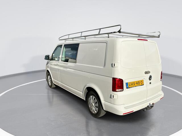 Volkswagen TRANSPORTER 2.0TDi 150pk DSG DC Comfortline L2 · Camera · Apple/Android Car Play · Navigatie · Imperiaal · Trekhaak · Automaat