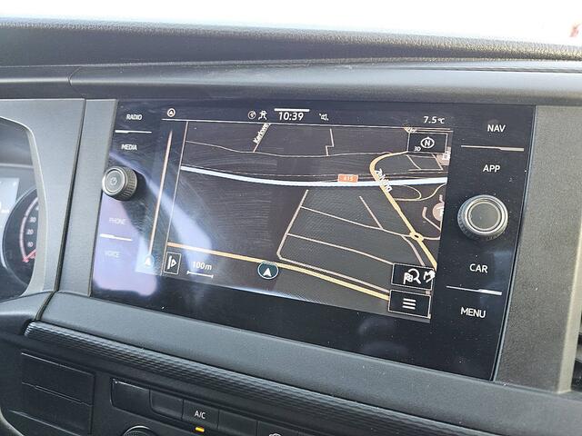 Volkswagen TRANSPORTER 2.0 TDI L2H1 150Pk Airco Automaat Achterdeuren Euro6!