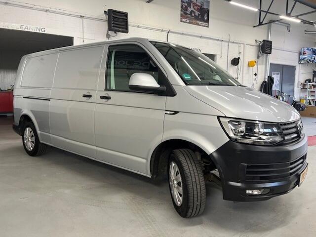 Volkswagen TRANSPORTER 2.0 TDI L2H1 150PK 3 zits, PDC, CAMERA, Stoelverwarming, Cruis.ctrl