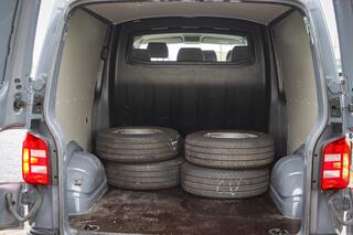 volkswagen-transporter-2.0-tdi-l2h1