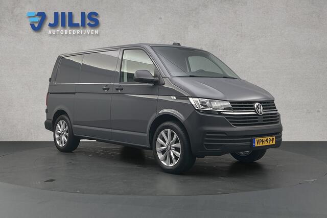 Volkswagen TRANSPORTER 2.0 TDI L1H1 26 | Trekhaak | 2 zitplaatsen rechtsvoor | Apple Carplay