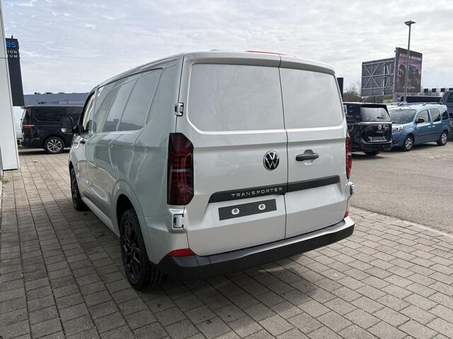 Volkswagen TRANSPORTER 2.0 TDI L1H1 Life | 150pk Hand | Zwarte velgen | App connect | 3 Zits