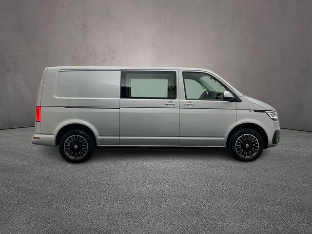 Volkswagen TRANSPORTER 2.0 TDI 150pk DSG L2 Dubbele cabine | LED Koplampen | Navigatie | Airco | Cruise Control | 2x schuifdeur | Camera | Achterklep