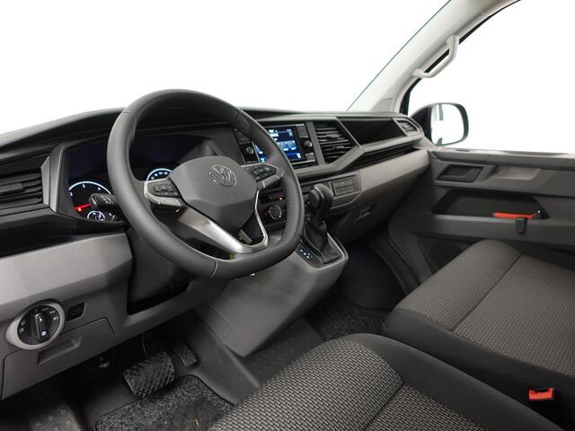 Volkswagen TRANSPORTER 2.0 150PK L2H1 Highline Automaat Airco Navi Parkeersensoren Camera Trekhaak Carplay