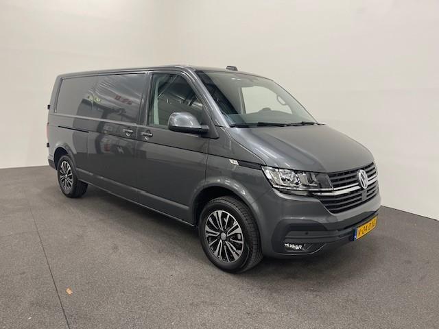 Volkswagen TRANSPORTER 2.0 TDI L2H1 28 Highline Automaat Airco Cruise Control Navi PDC V&A Trekhaak